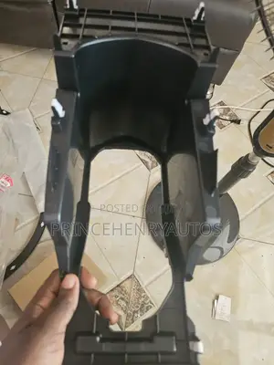 Front Cover - Honda HRV 2016--T7w-A01za