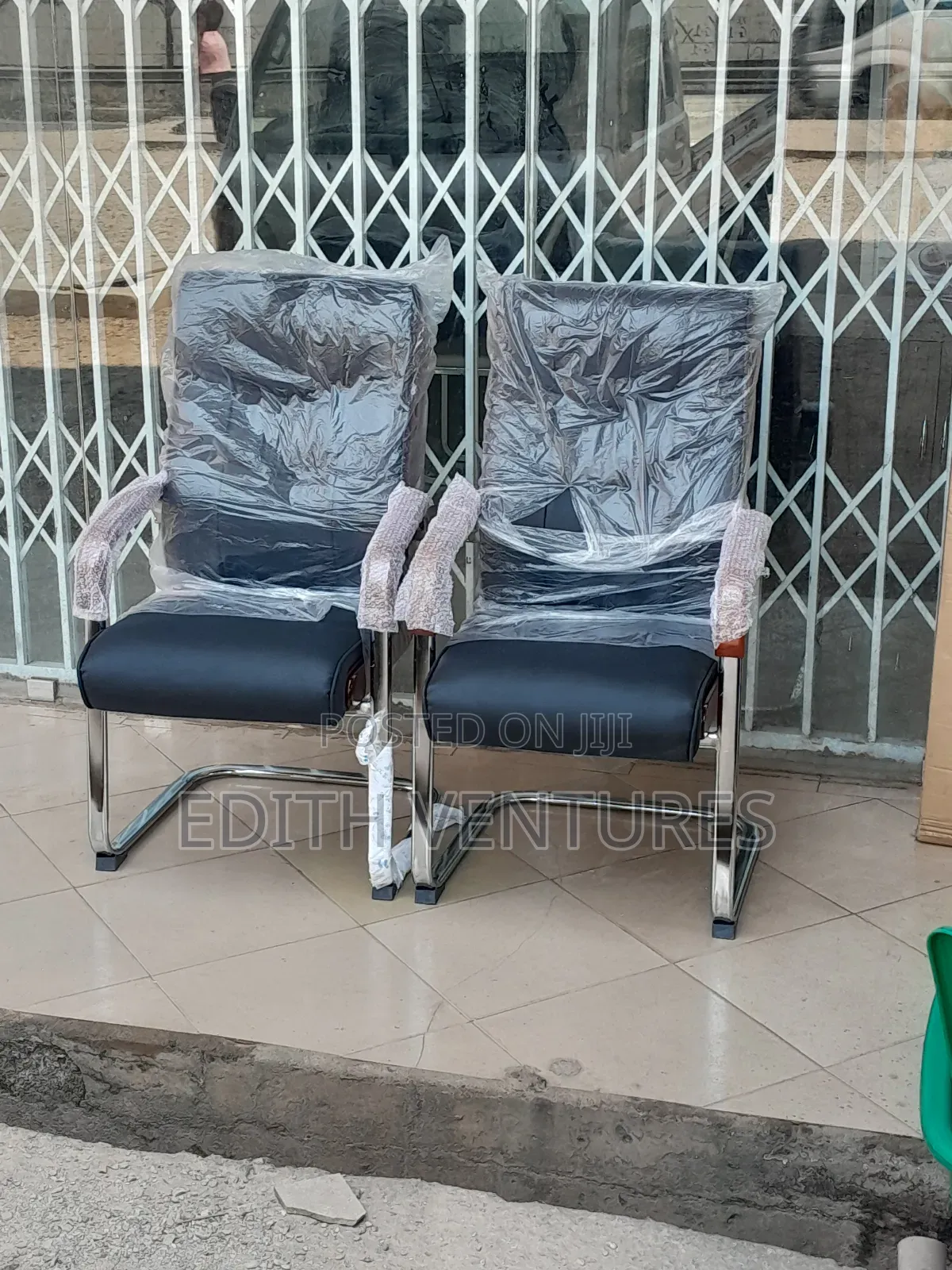 Office Visitor's Chair Executive