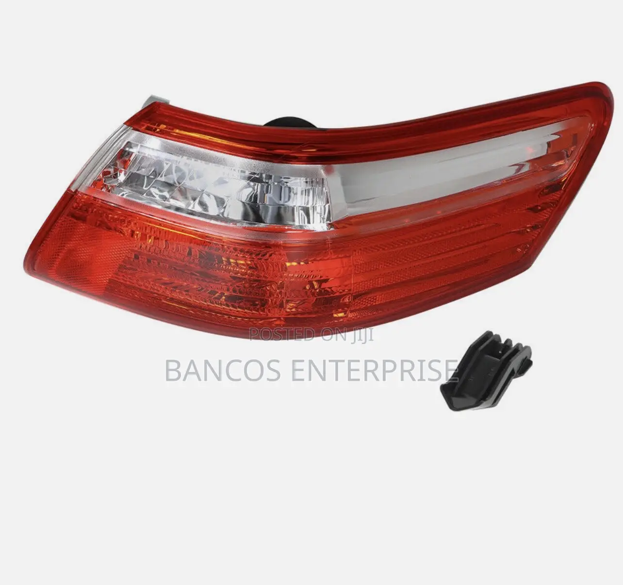 Toyota Camry 2007-2009 Taillight.