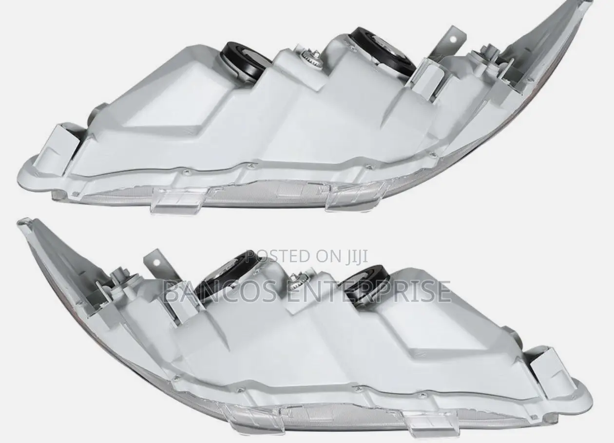 Toyota Camry 2010-2011 Head Light.