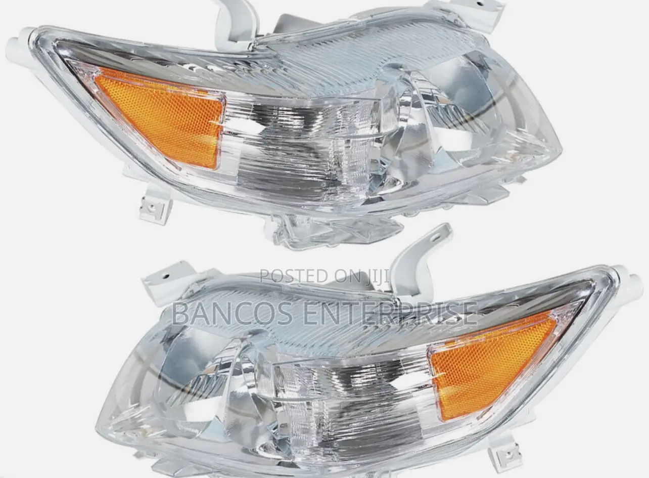 Toyota Camry 2010-2011 Head Light.