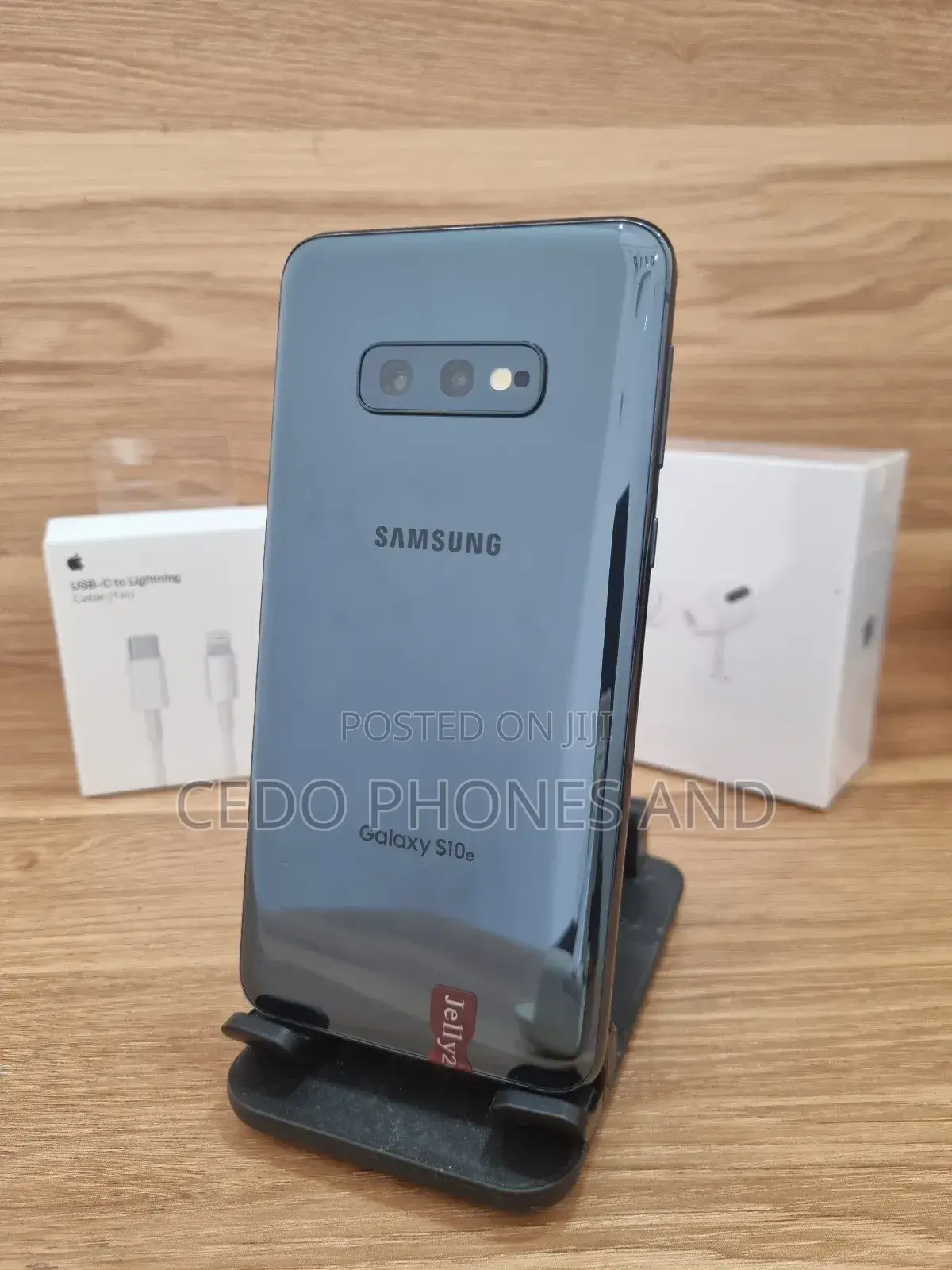 Samsung Galaxy S10e 128 GB Black