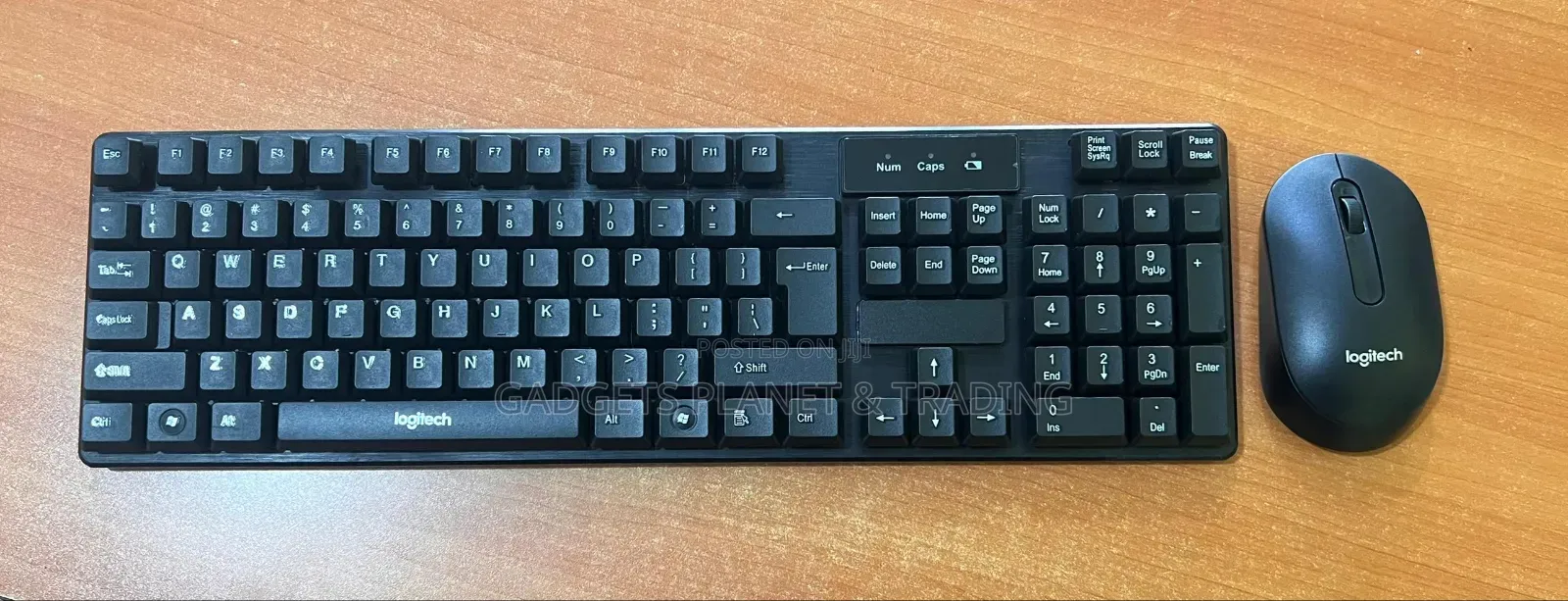 Logitech Wireless Keyboard and Mouse Combo Set - MK290