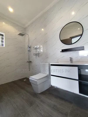 4bdrm Duplex in Ogbojo, East Legon for sale