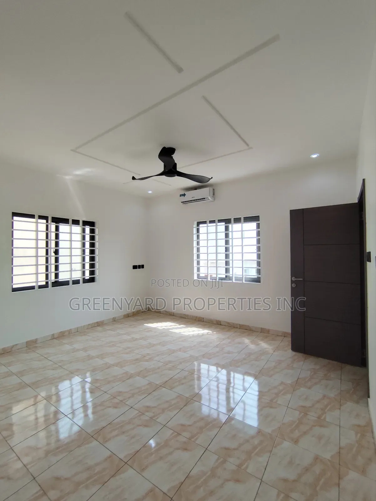 4bdrm Duplex in Ogbojo, East Legon for sale