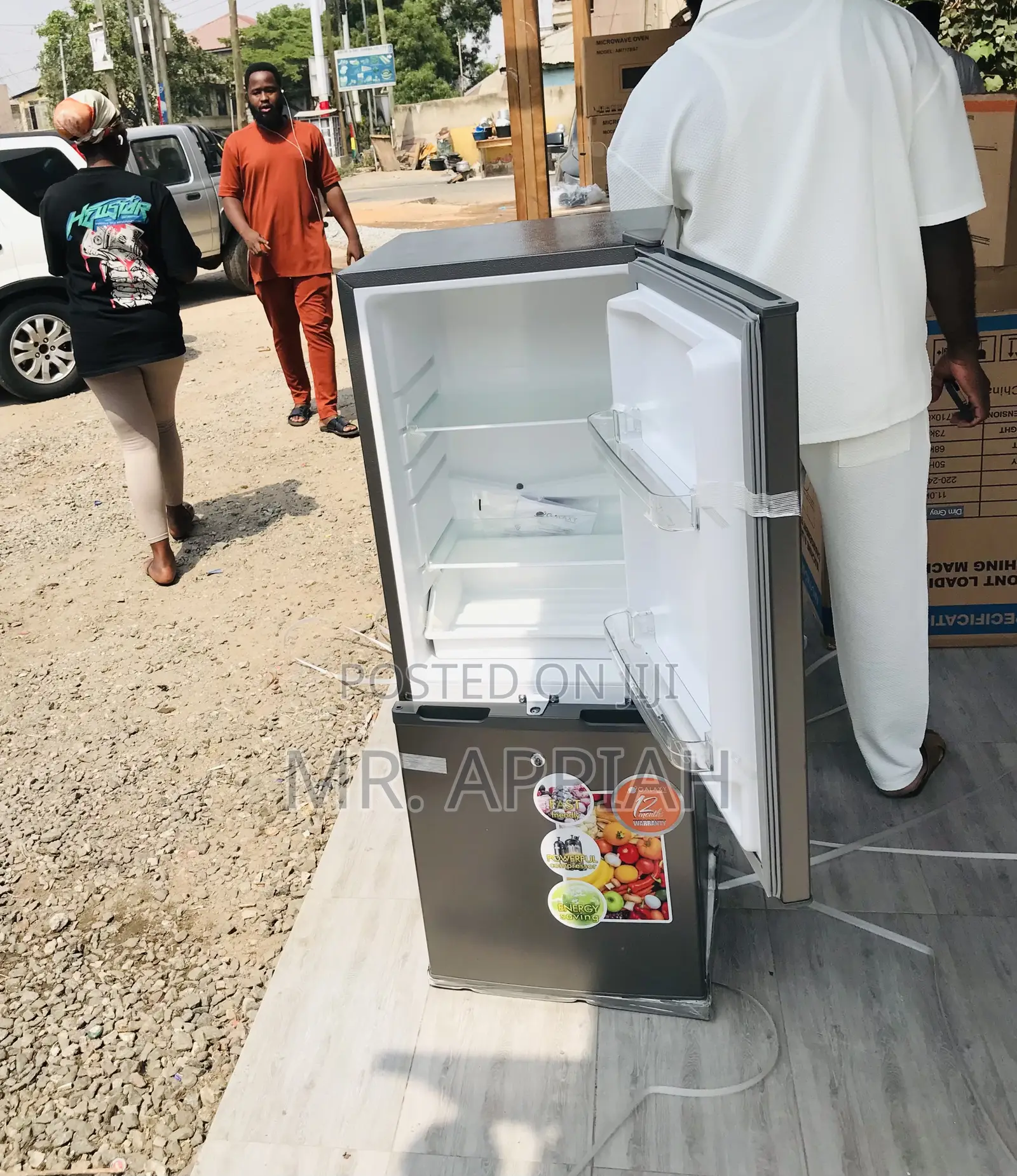 Energy Efficient Zara GLX-200bg Bottom Freezer Fridge.