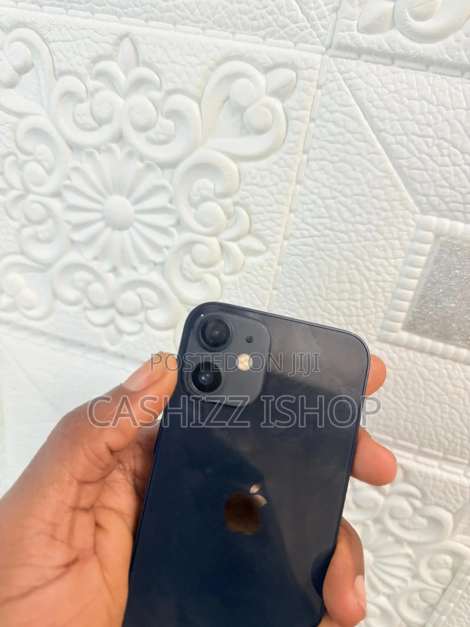 Apple iPhone 12 mini 64 GB Black