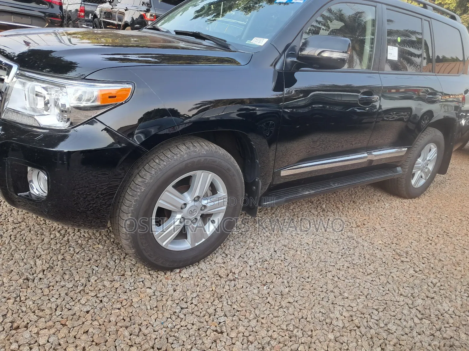 Toyota Land Cruiser 5.7 V8 2014 Black