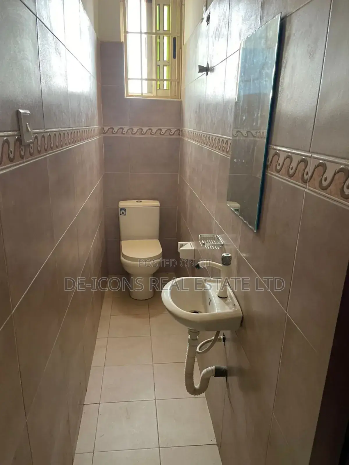 2bdrm Duplex in De-Icons Real Estate, Ga South Municipal for rent