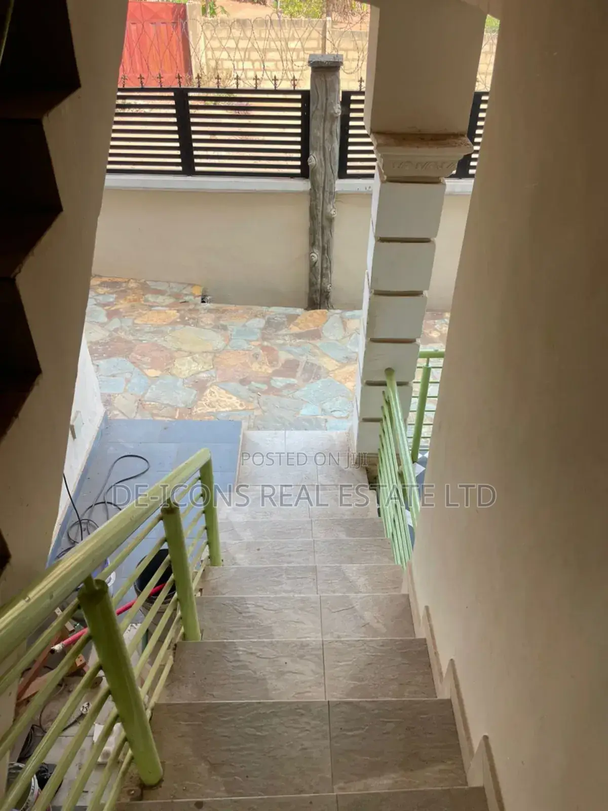 2bdrm Duplex in De-Icons Real Estate, Ga South Municipal for rent