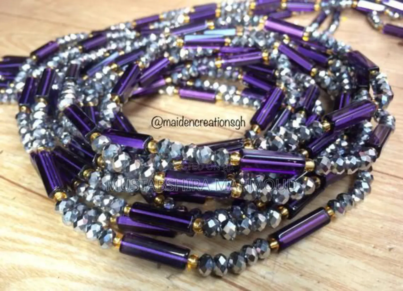 Waistbead .