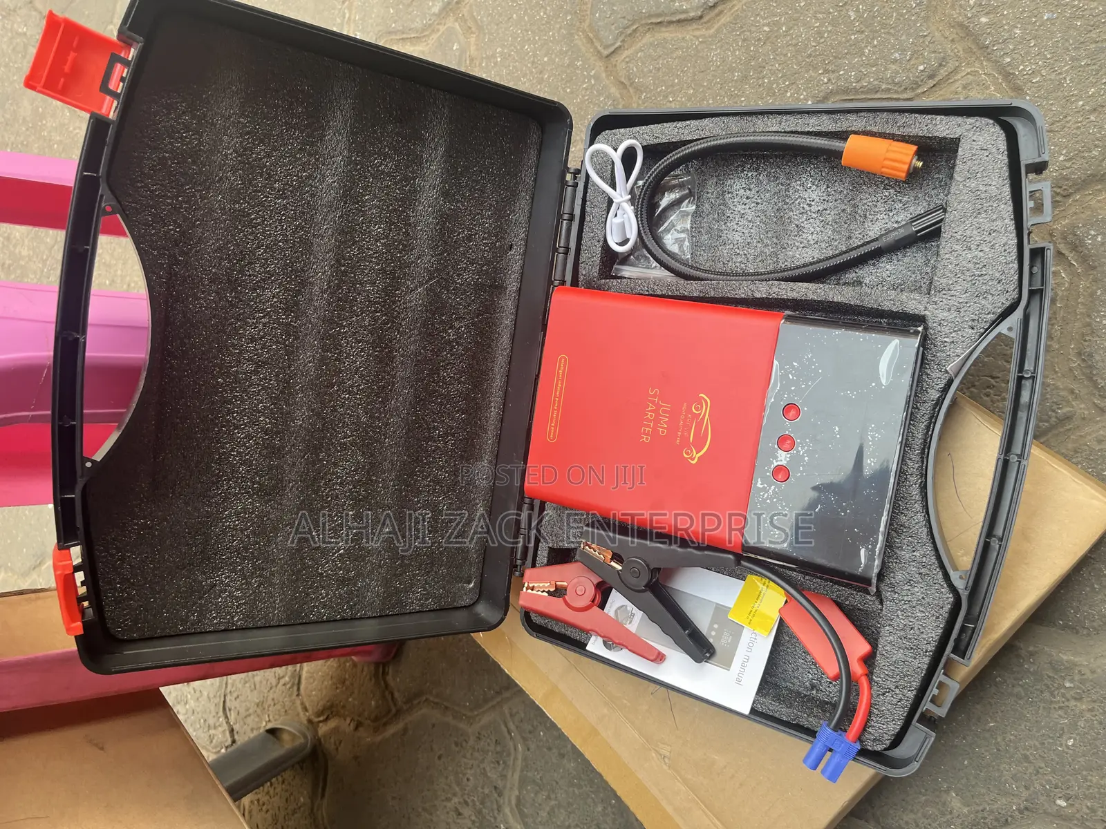 Battery Jumper With Tyre Inflator
