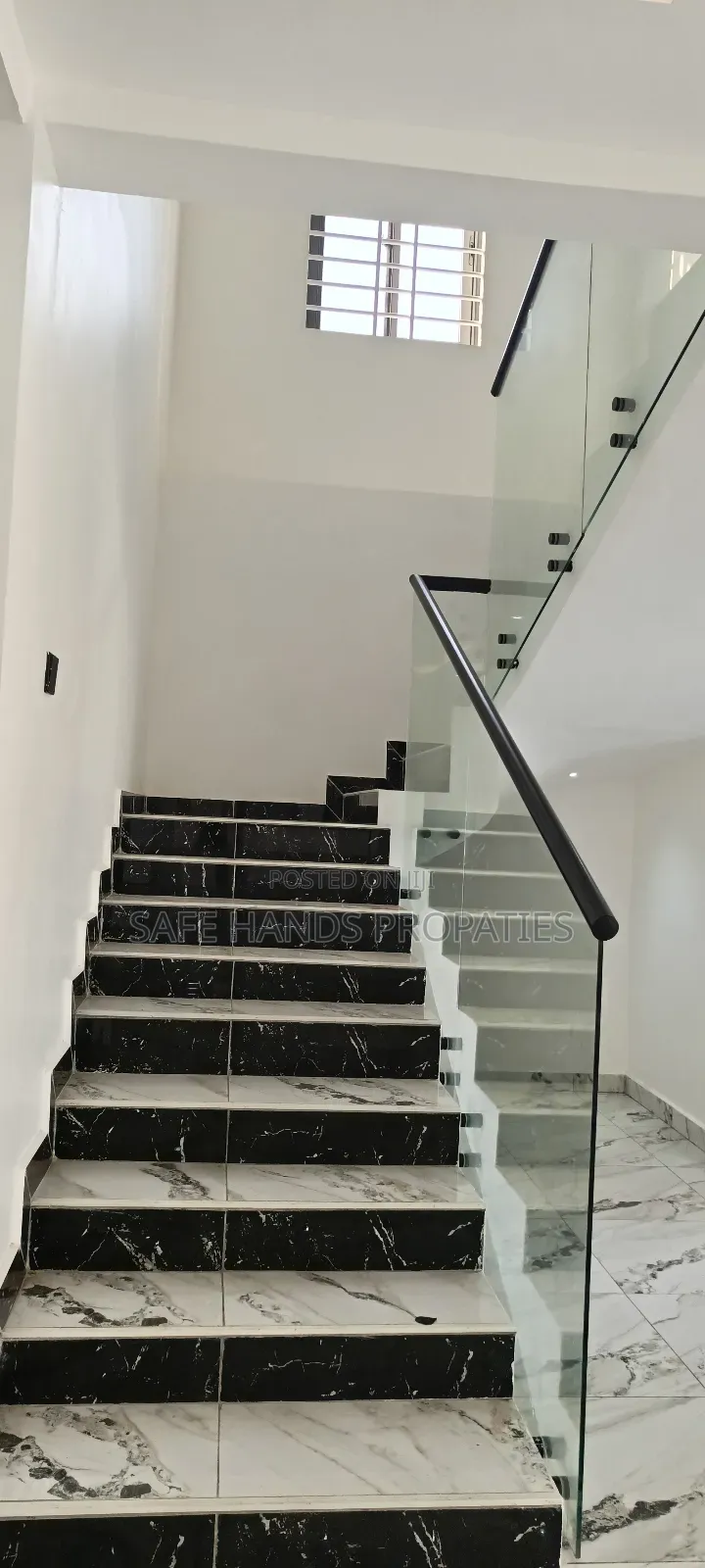 Furnished 5bdrm House in Ability, Accra Metropolitan for sale