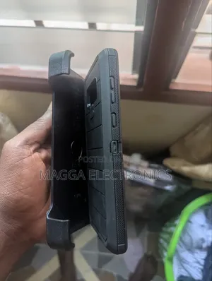 Samsung Galaxy Note 9 , S10, S9 , A5 Hard Armored Case.