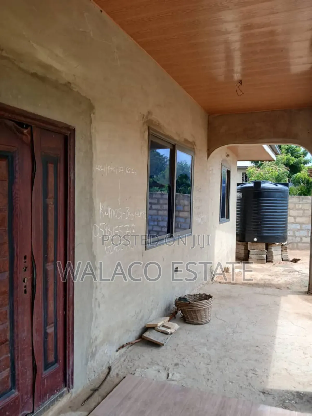 3bdrm House in Walako Estate, Nyanyano for sale
