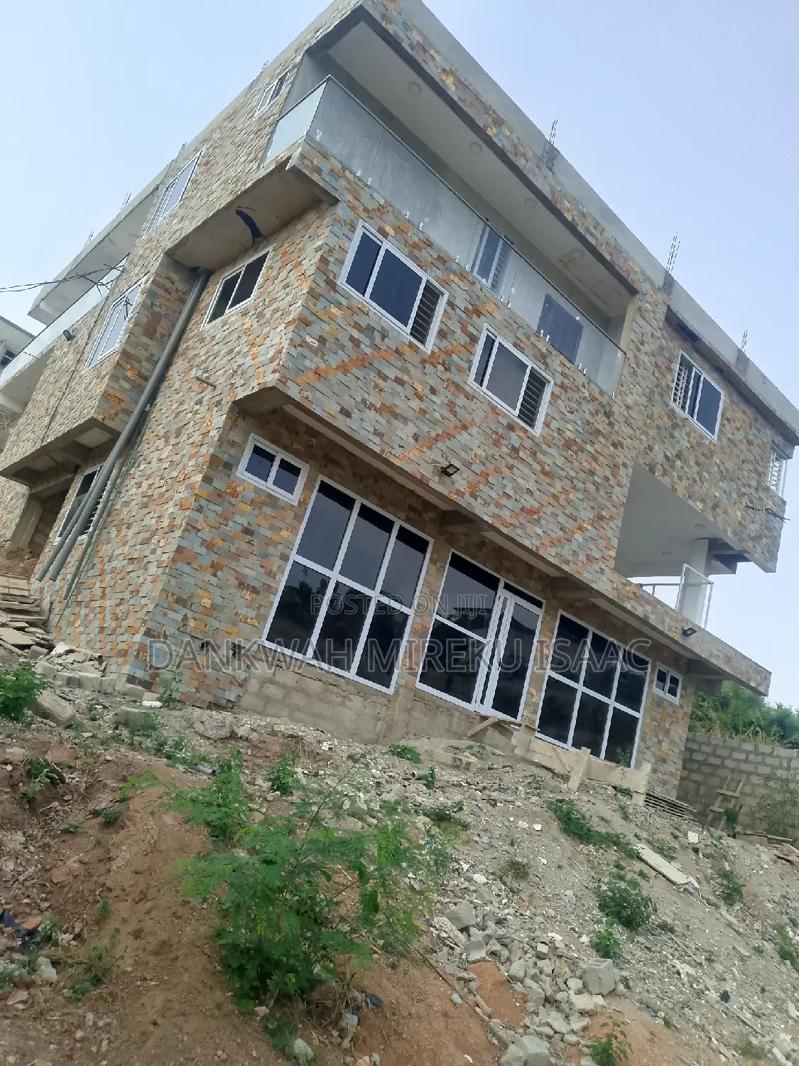 Building Contractor