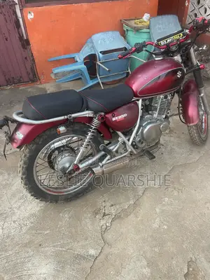Suzuki 2021 Red
