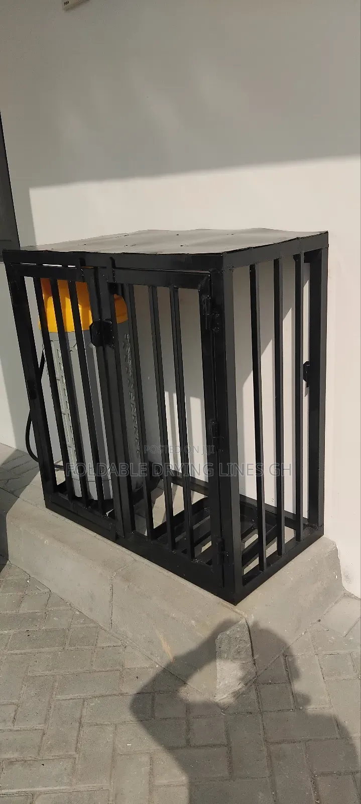 Double Gas Cylinder Cage