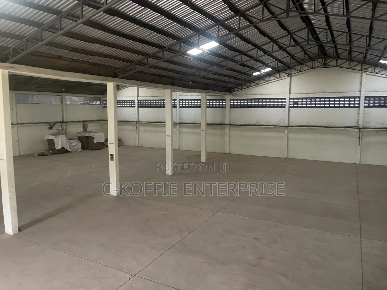 1200sqm Warehouse at Spintex for Rent