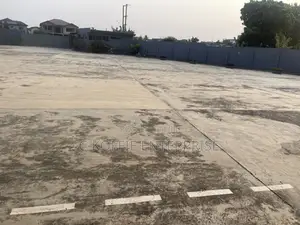 1200sqm Warehouse at Spintex for Rent