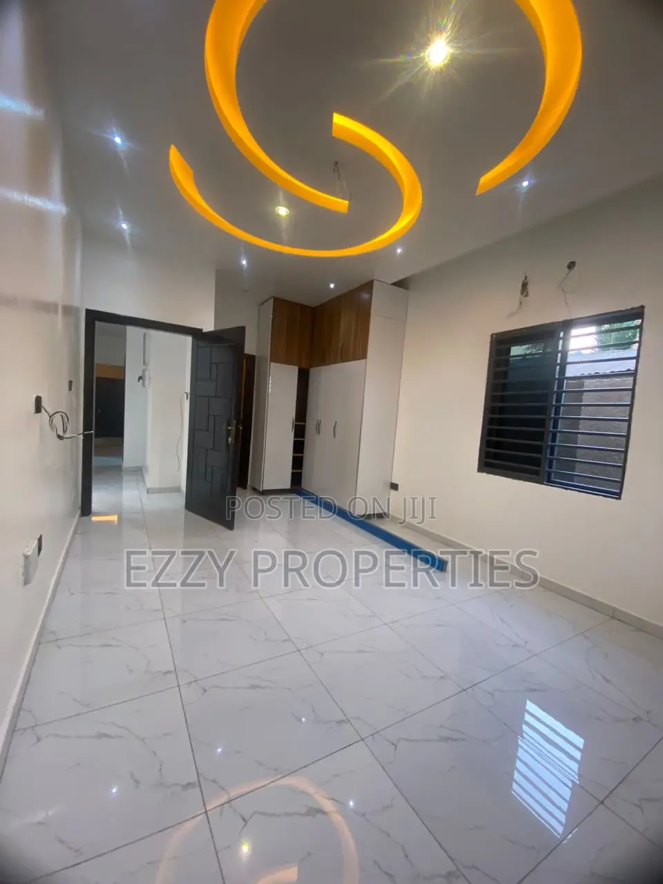 3bdrm House in Lakeside Community 3, Ashaley Botwe for sale