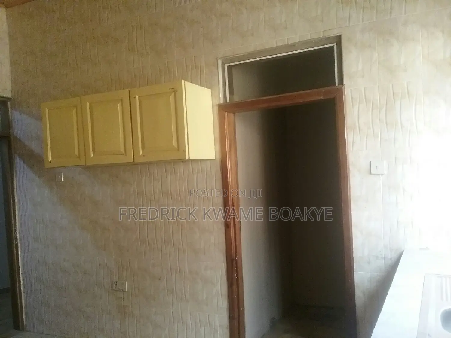 6bdrm House in Brother Estate, Kumasi Metropolitan for rent