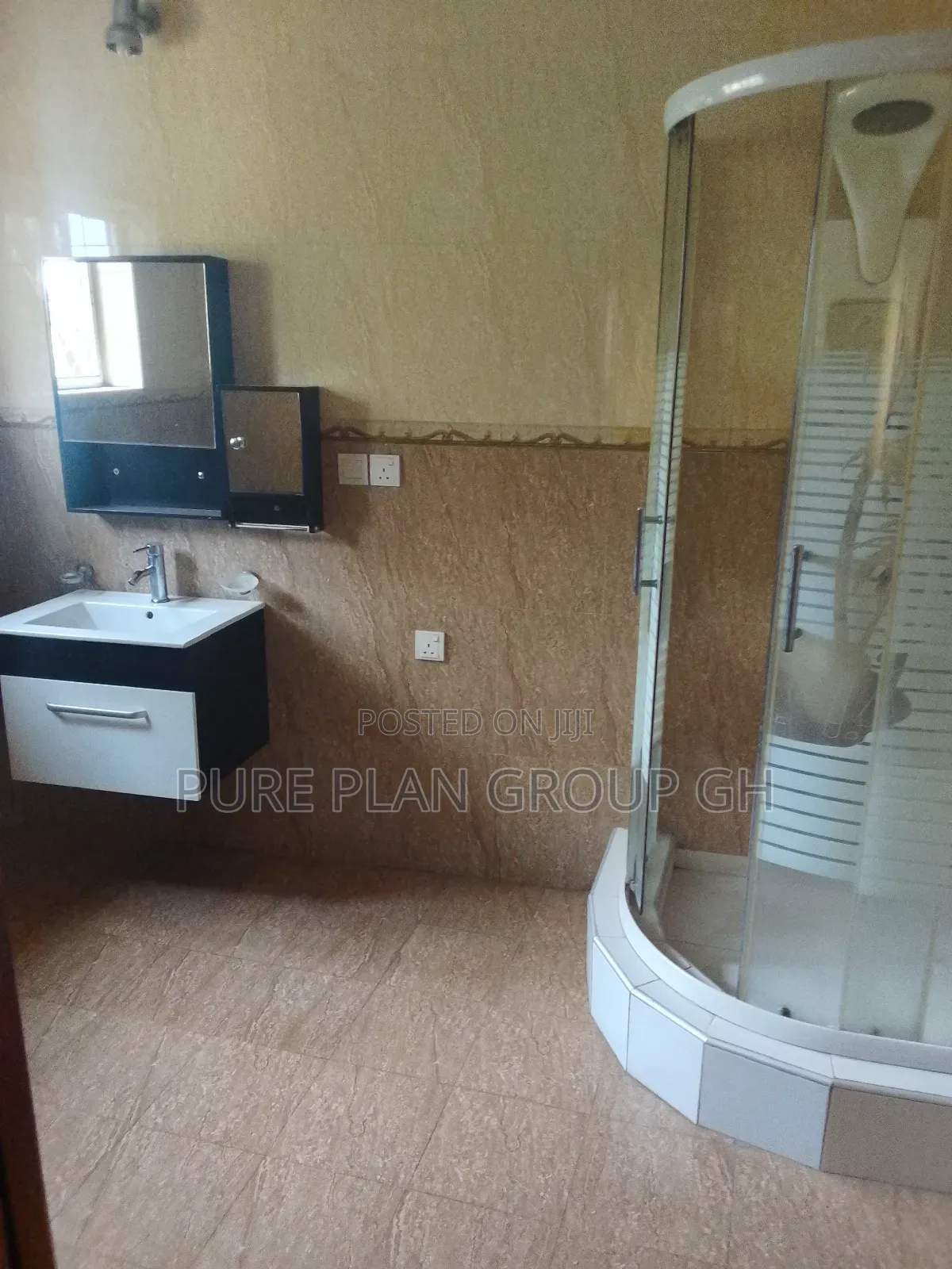 Furnished 3bdrm Apartment in Dzorwulu for rent