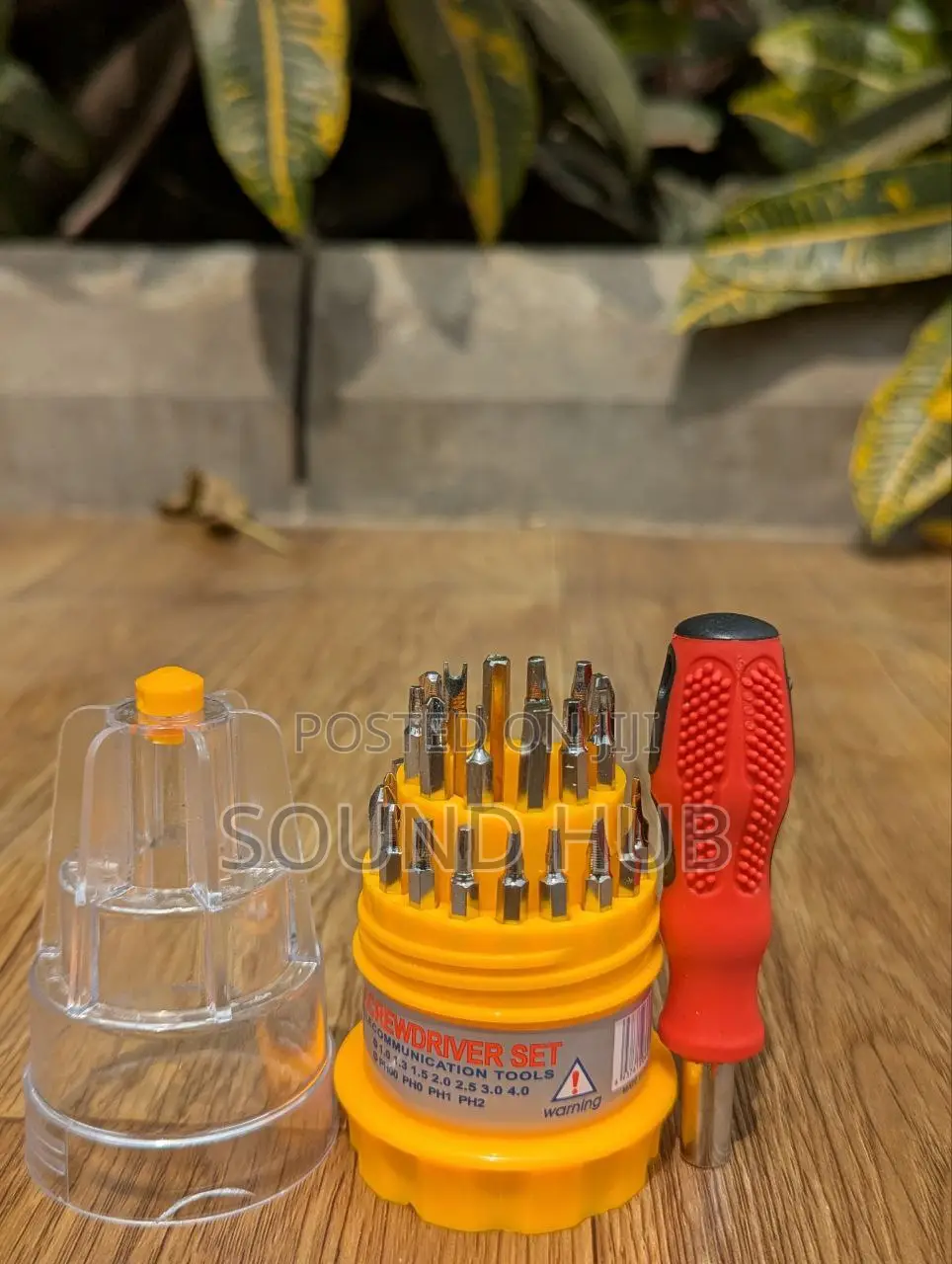 31 in 1 Screwdriver