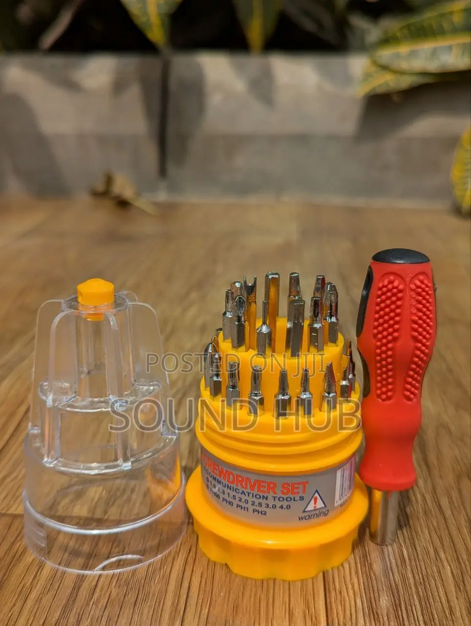 31 in 1 Screwdriver