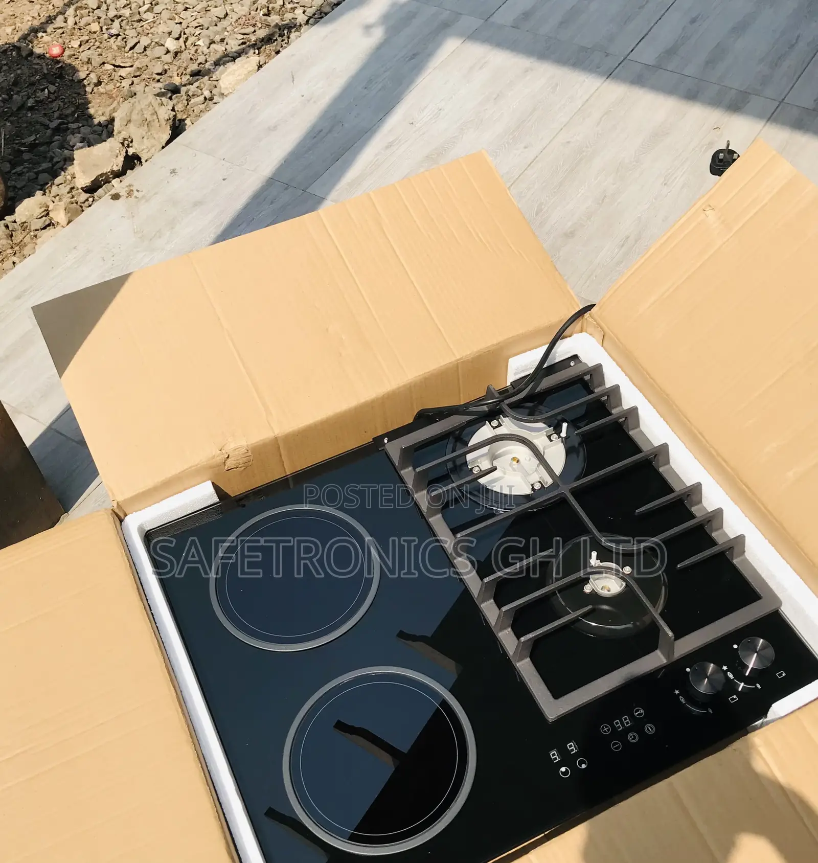 Kenwood 90cm Heat Hub 2 Electric 2 Gas Built-In