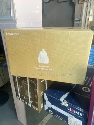 Two Chambers Samsung 2000w Double Clean Vacuum Cleaner