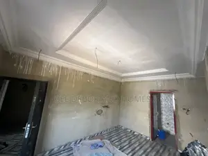 3bdrm House in Bee Decor & Homes, Oyarifa Mall Area for sale