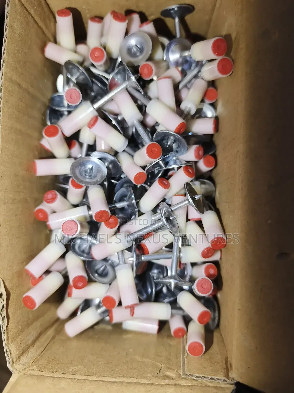 200 Nails for Nail Guns