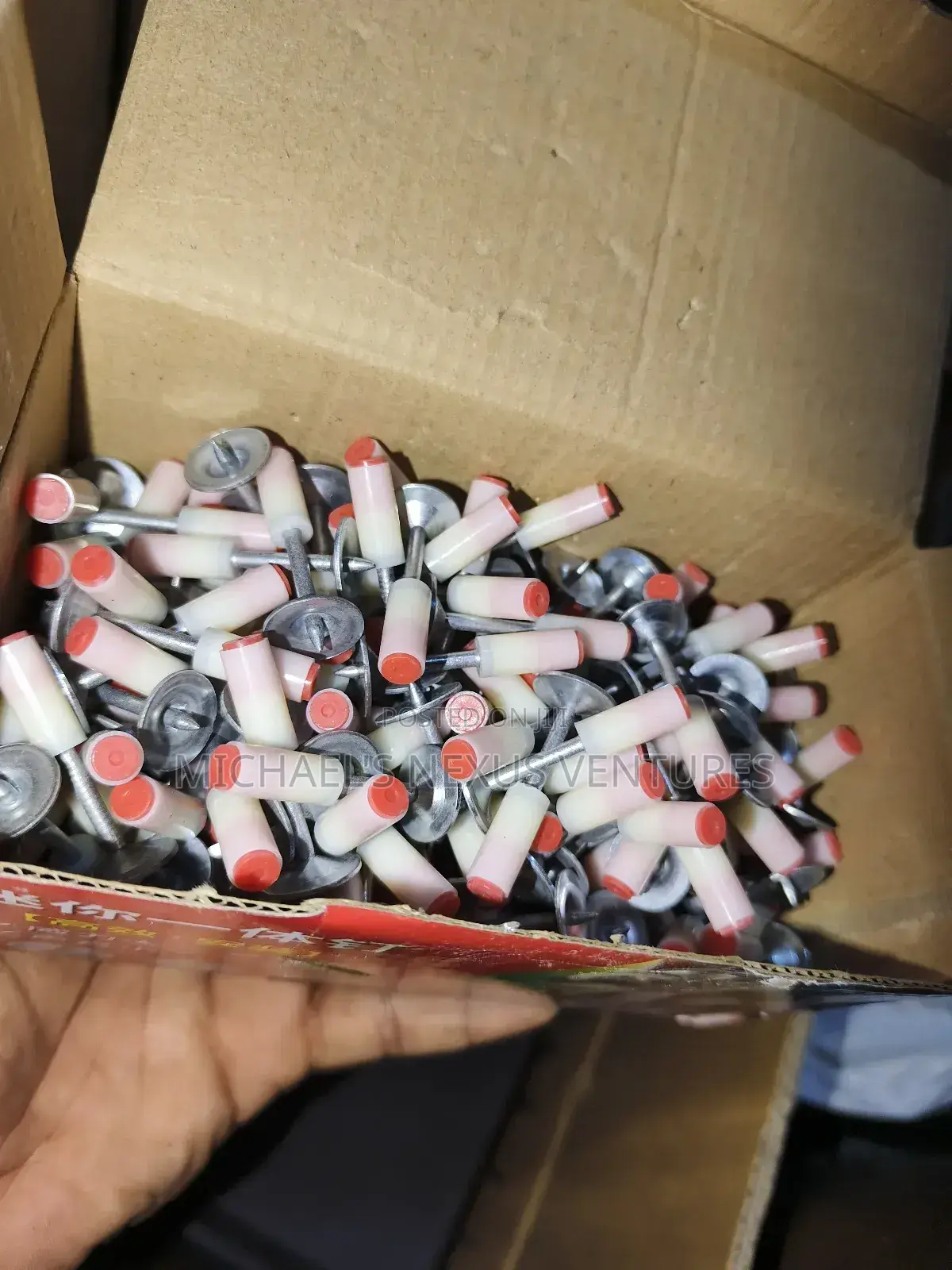 200 Nails for Nail Guns