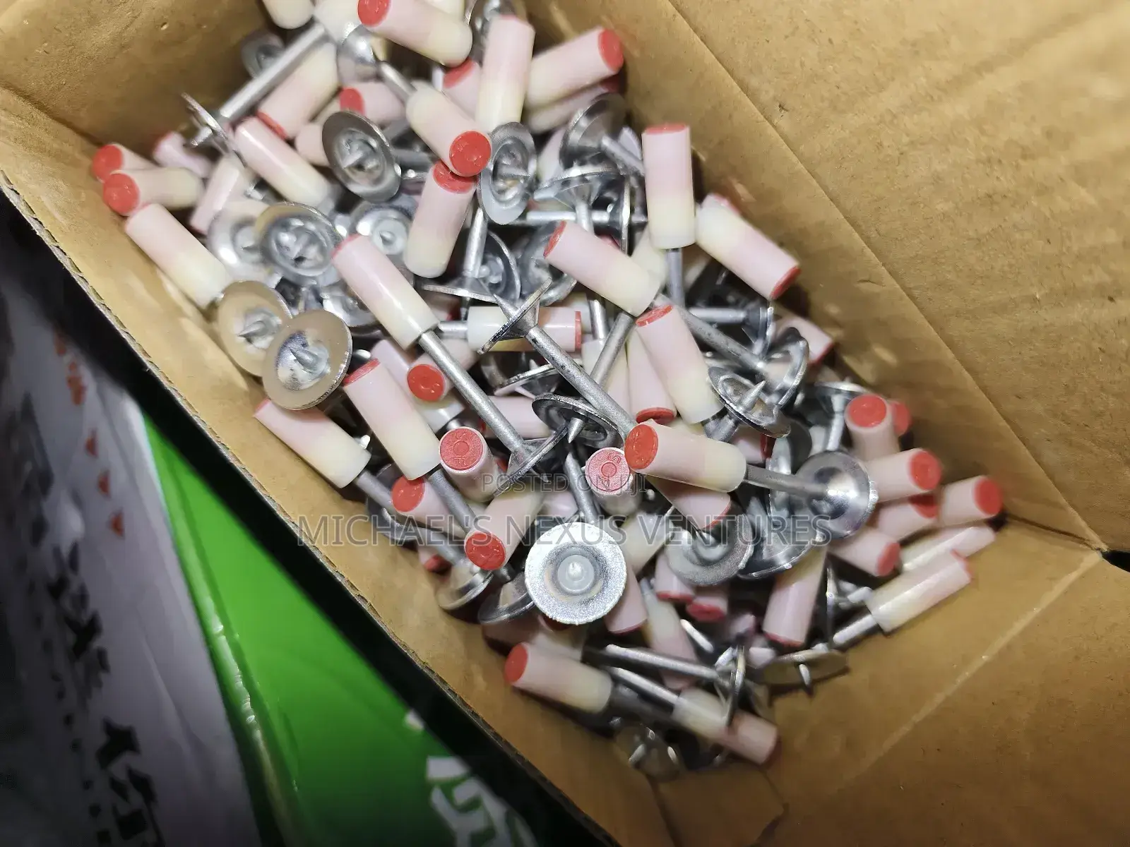 200 Pieces Nails for Nail Guns