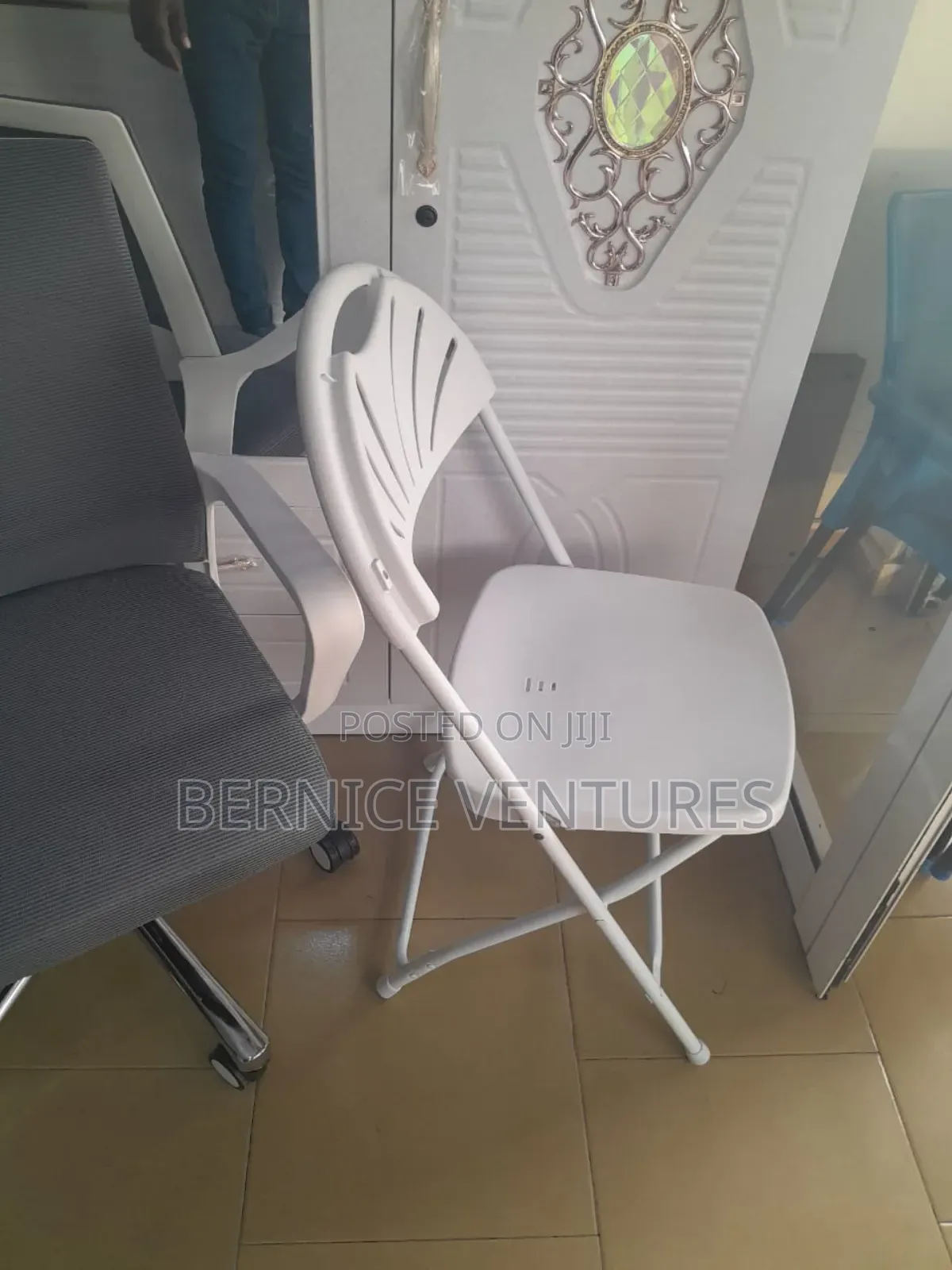 Affordable Foldable Chair