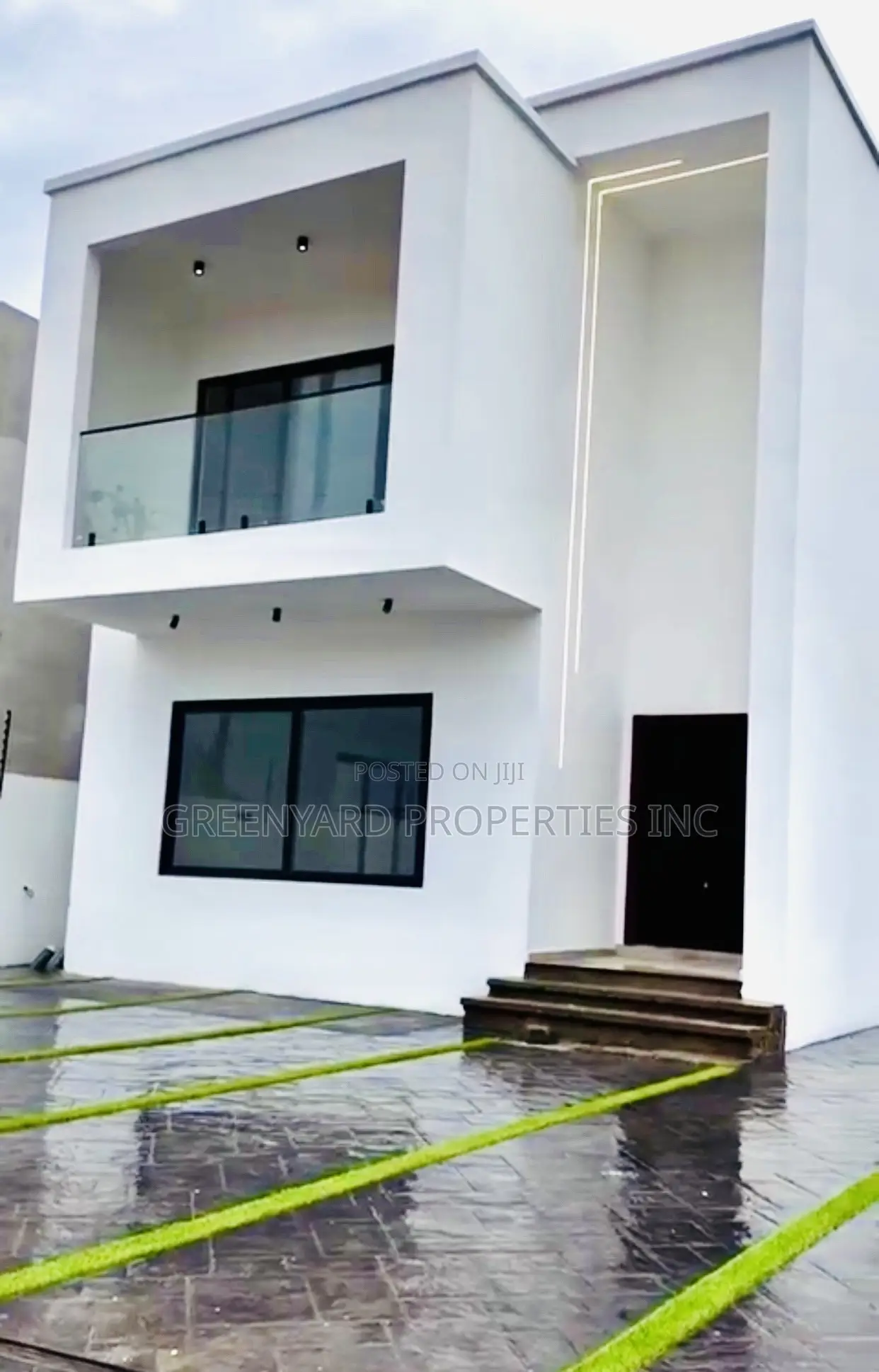 3bdrm Duplex in School Junction, Ashaley Botwe for rent