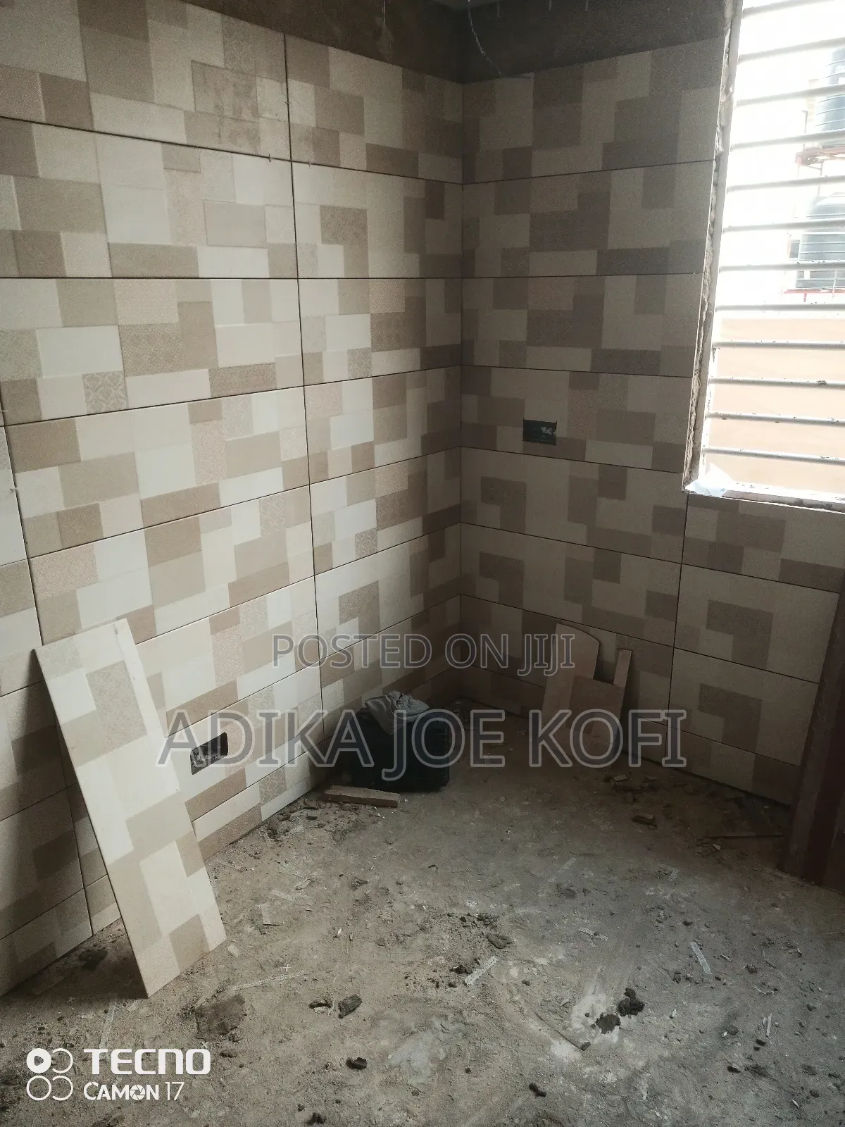 Tiles Workers Interior and Exterior Tilling