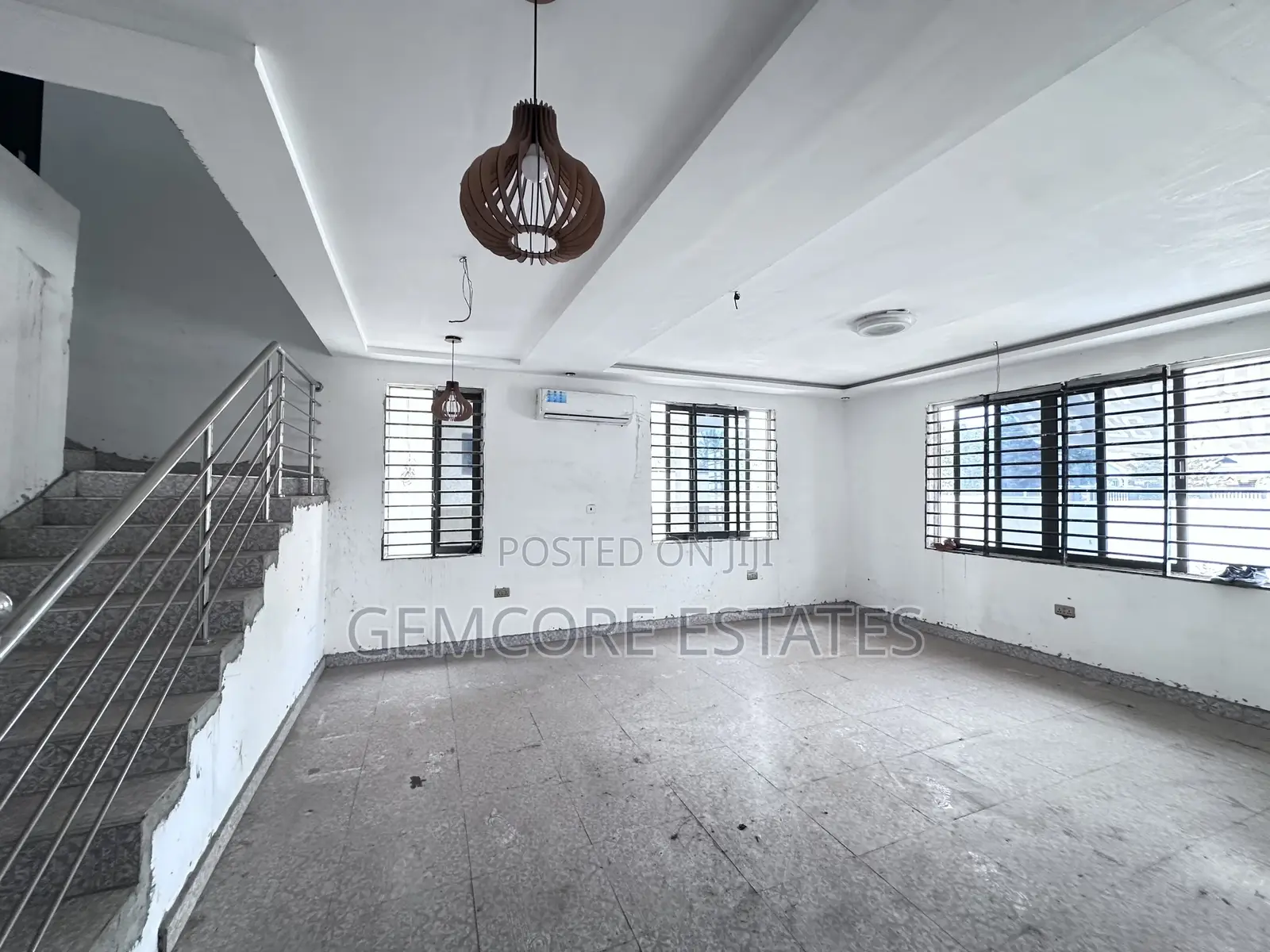 5bdrm House in West Trasacco, Ashaley Botwe for sale