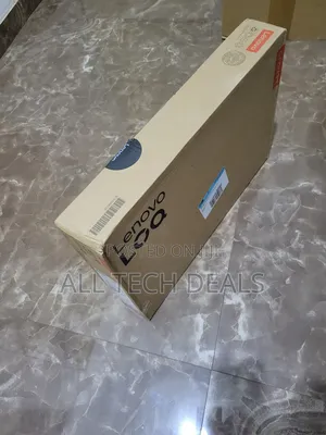 New Laptop Lenovo 12GB AMD Ryzen 7 SSD 512GB