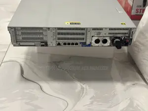 New Server HP ProLiant DL380 Gen10 32GB Intel Xeon SSHD+SSD 2T