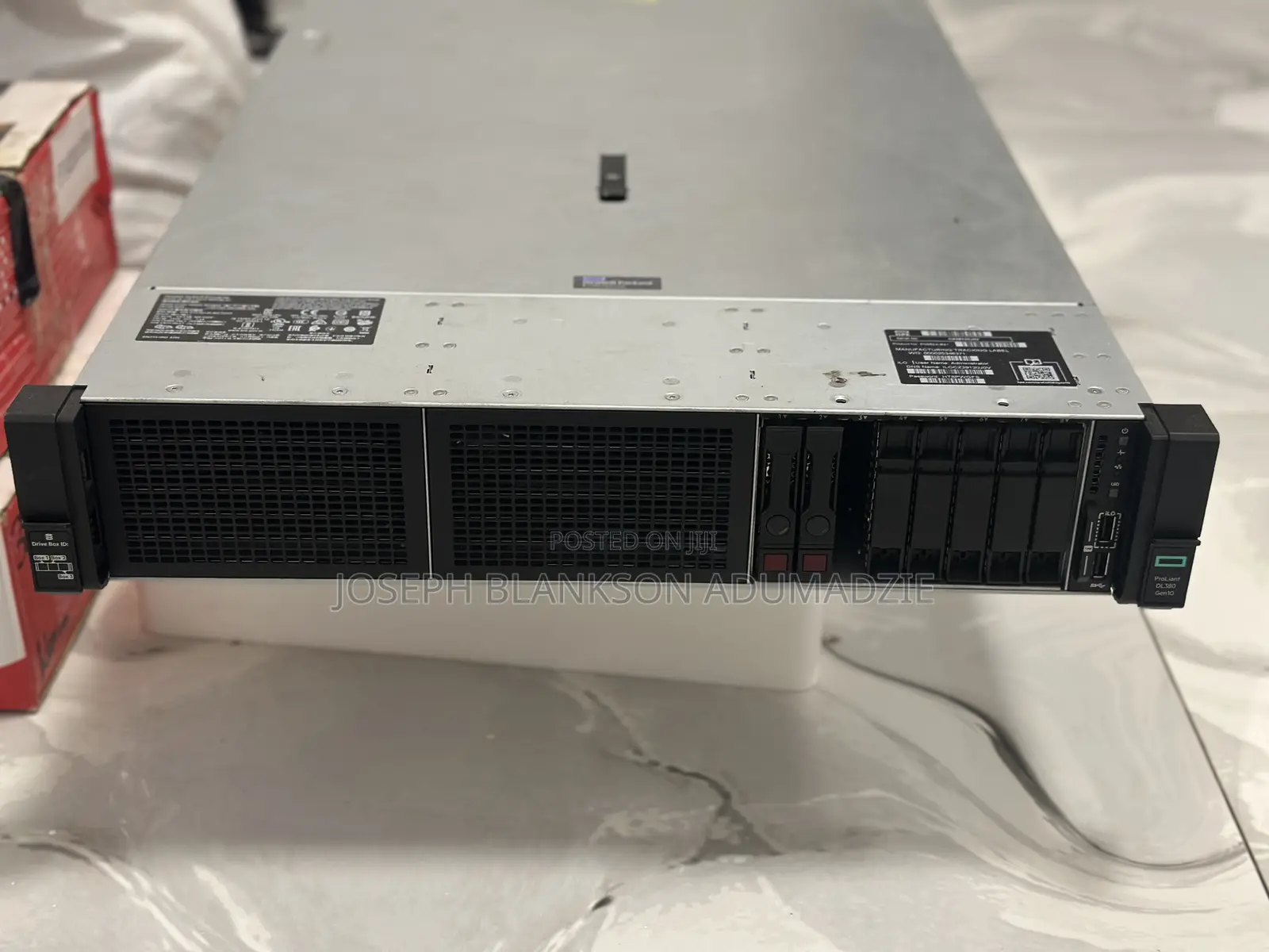 New Server HP ProLiant DL380 Gen10 32GB Intel Xeon SSHD+SSD 2T
