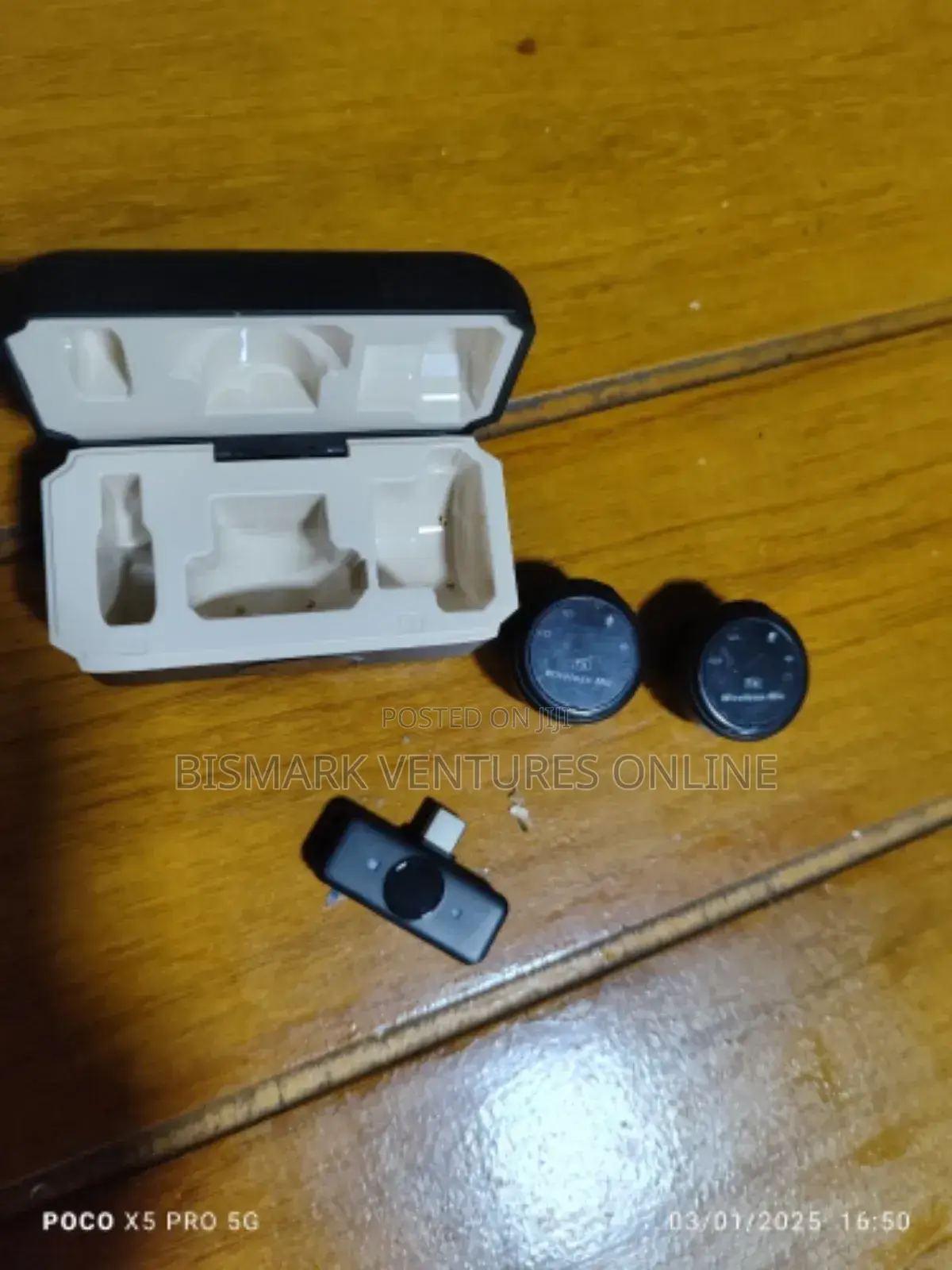 Dual Wireless Lavalier Mic With Led Display Noise Reduction