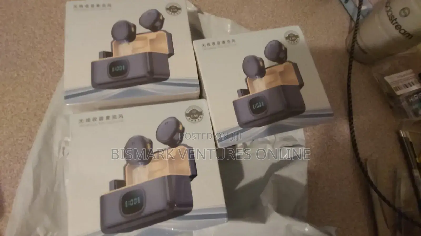 Dual Wireless Lavalier Mic With Led Display Noise Reduction