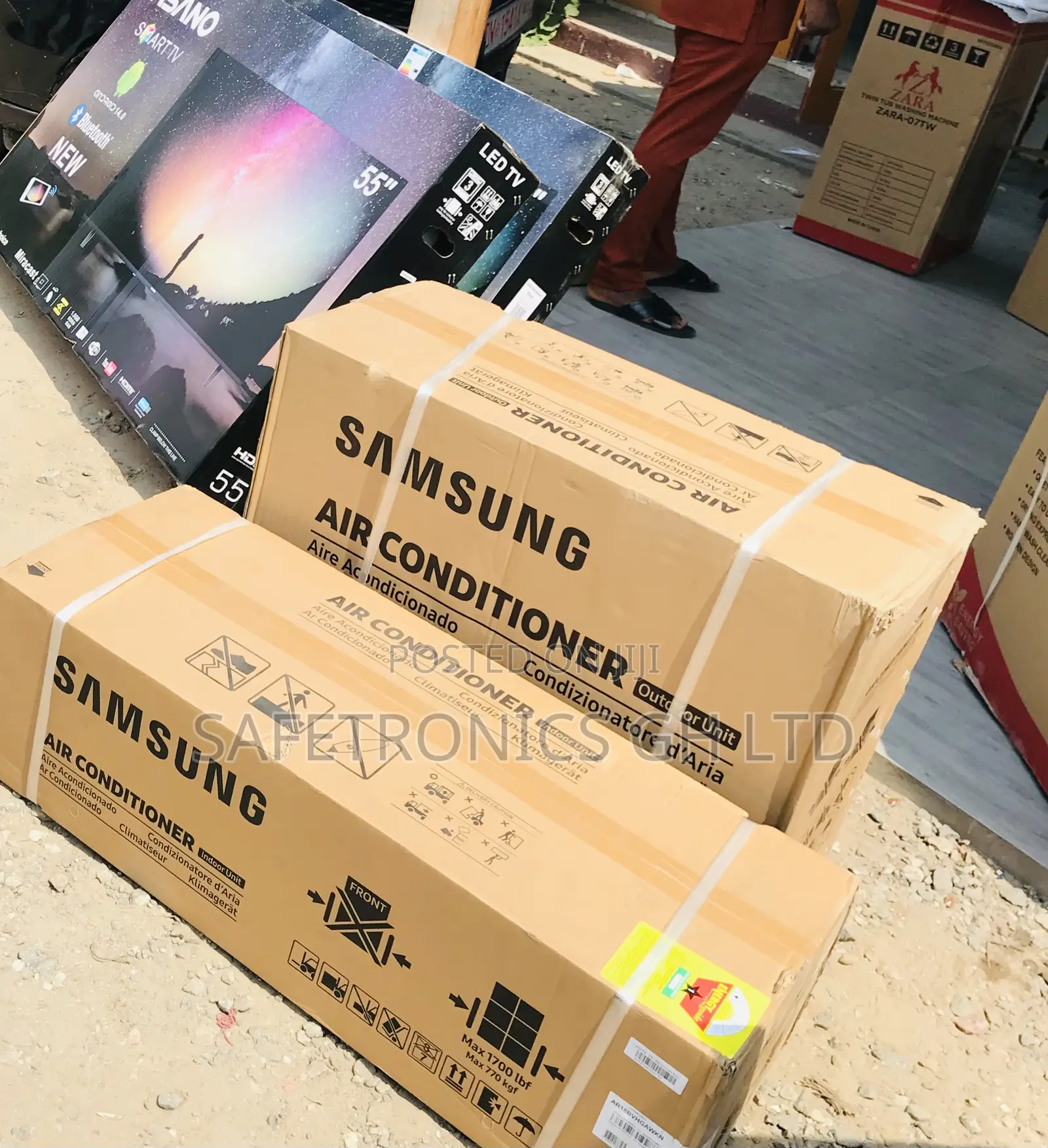 White Samsung Chill Zone R410 2.5 Horsepower AC