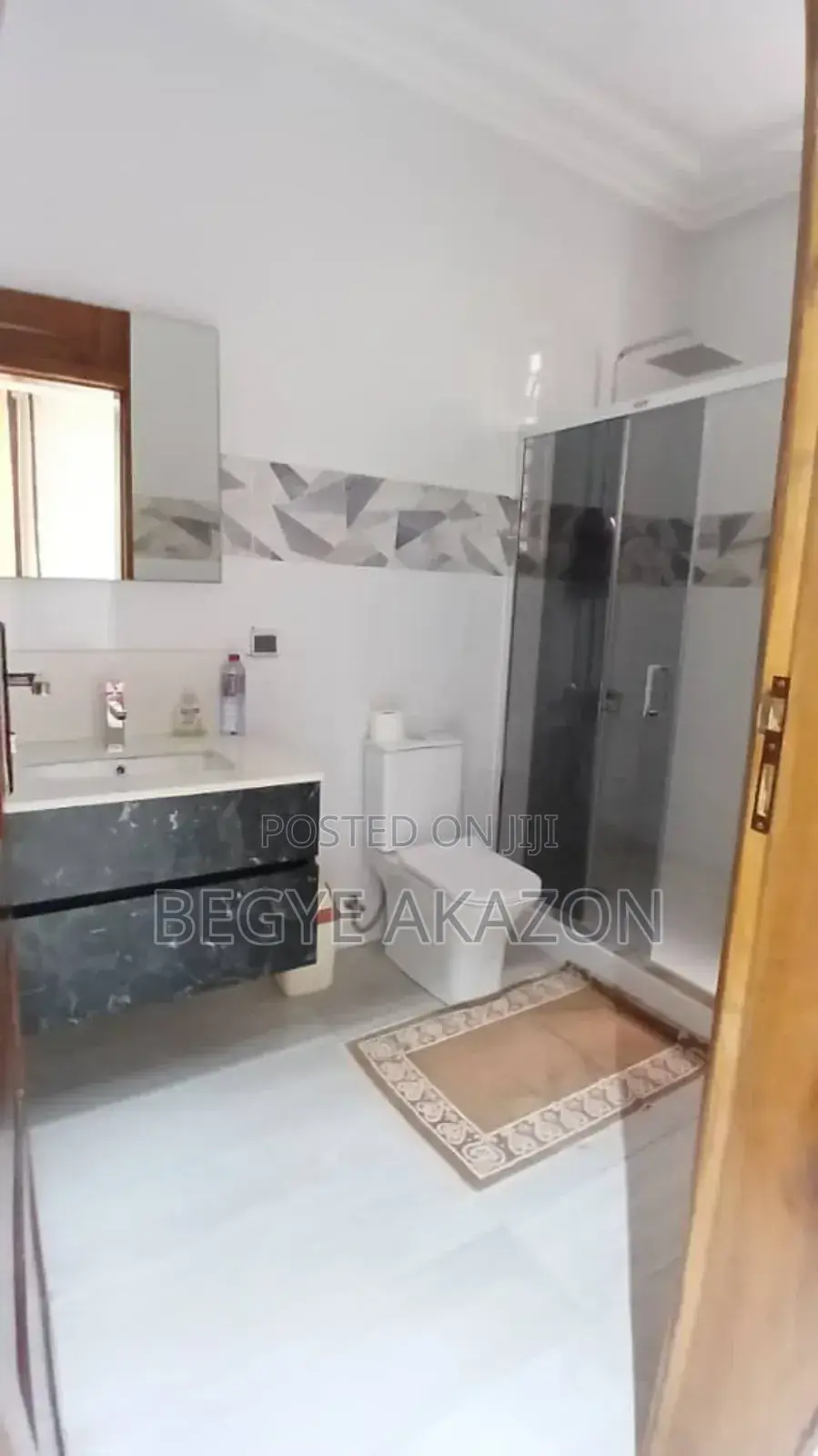 Furnished 4bdrm House in East Legon Mempeasem for rent