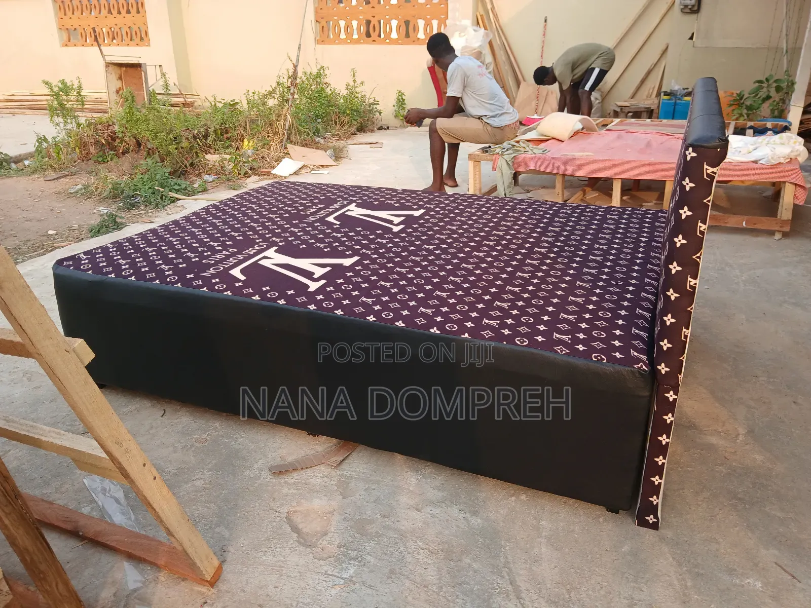 Brown Inbuilt Double Bed