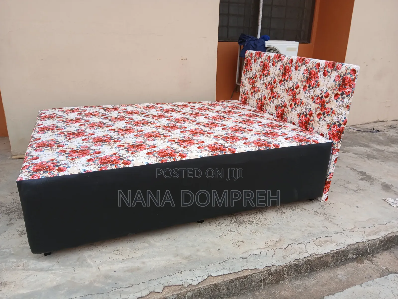 Very Neat Inbuilt Double Bed