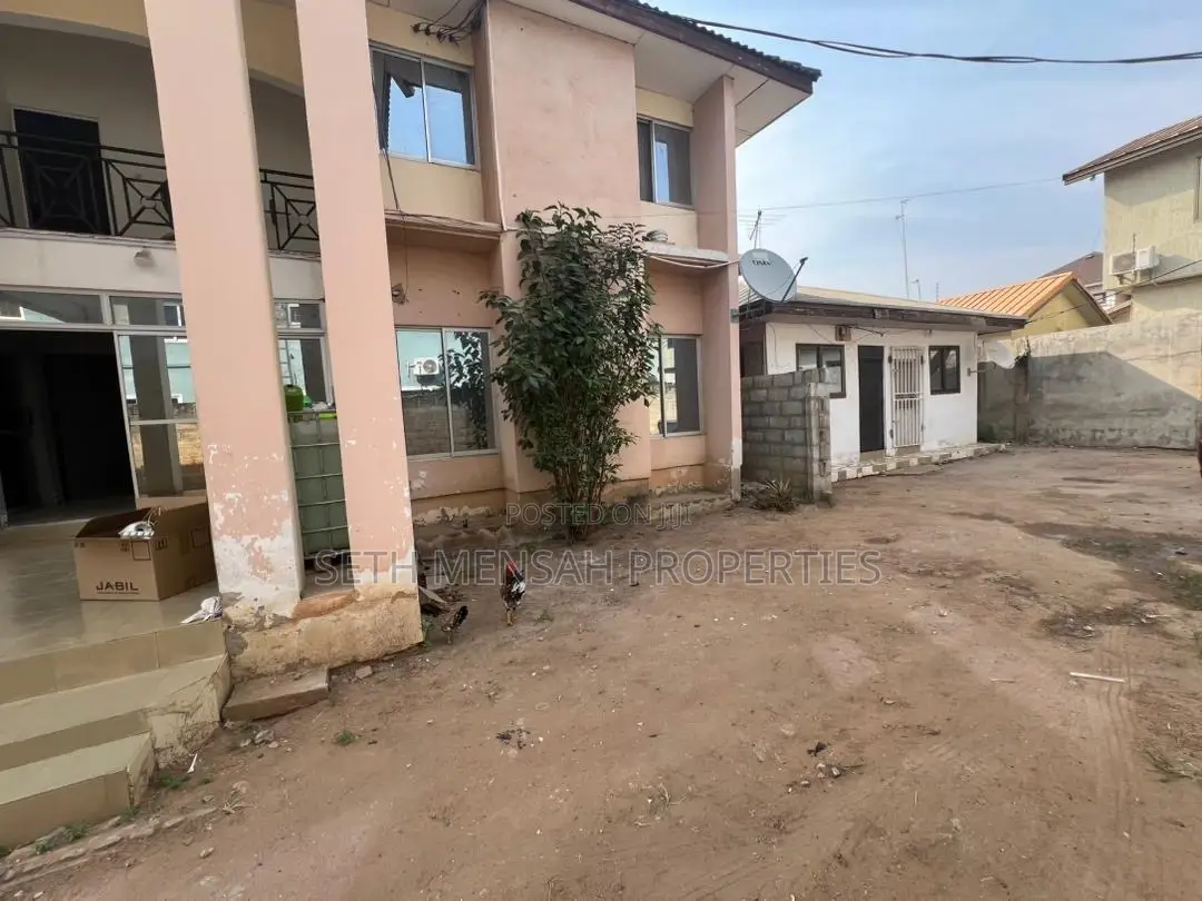 4bdrm House in Skm Property, East Legon for sale