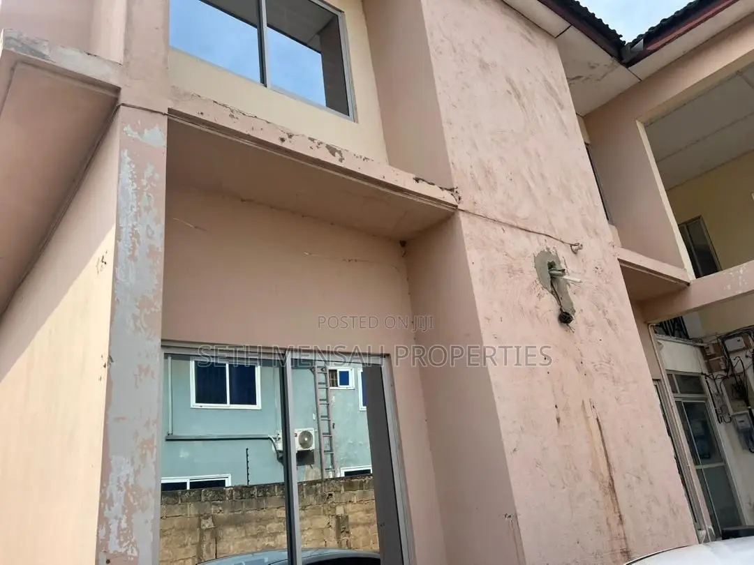 4bdrm House in Skm Property, East Legon for sale